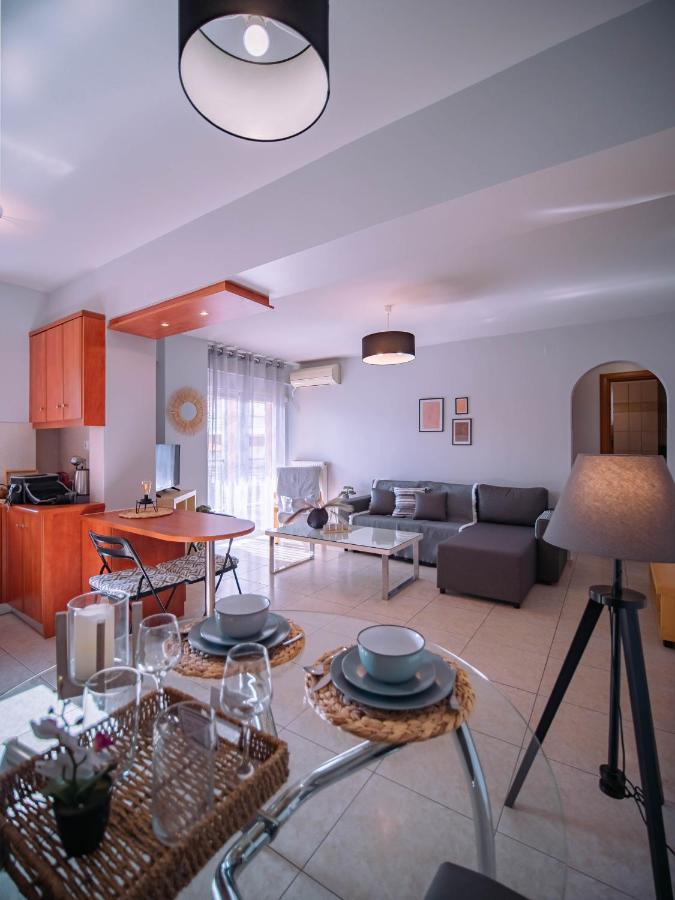 Urban Flat - Central Spot Apartments Volos Esterno foto