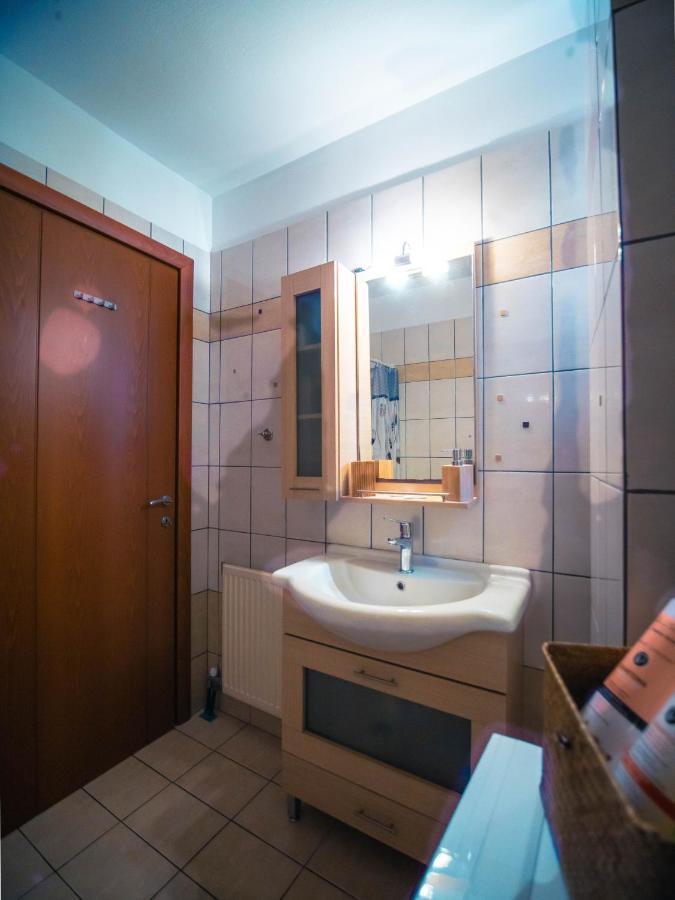 Urban Flat - Central Spot Apartments Volos Esterno foto