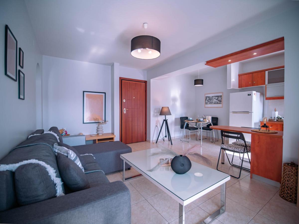 Urban Flat - Central Spot Apartments Volos Esterno foto