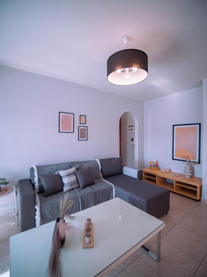 Urban Flat - Central Spot Apartments Volos Esterno foto