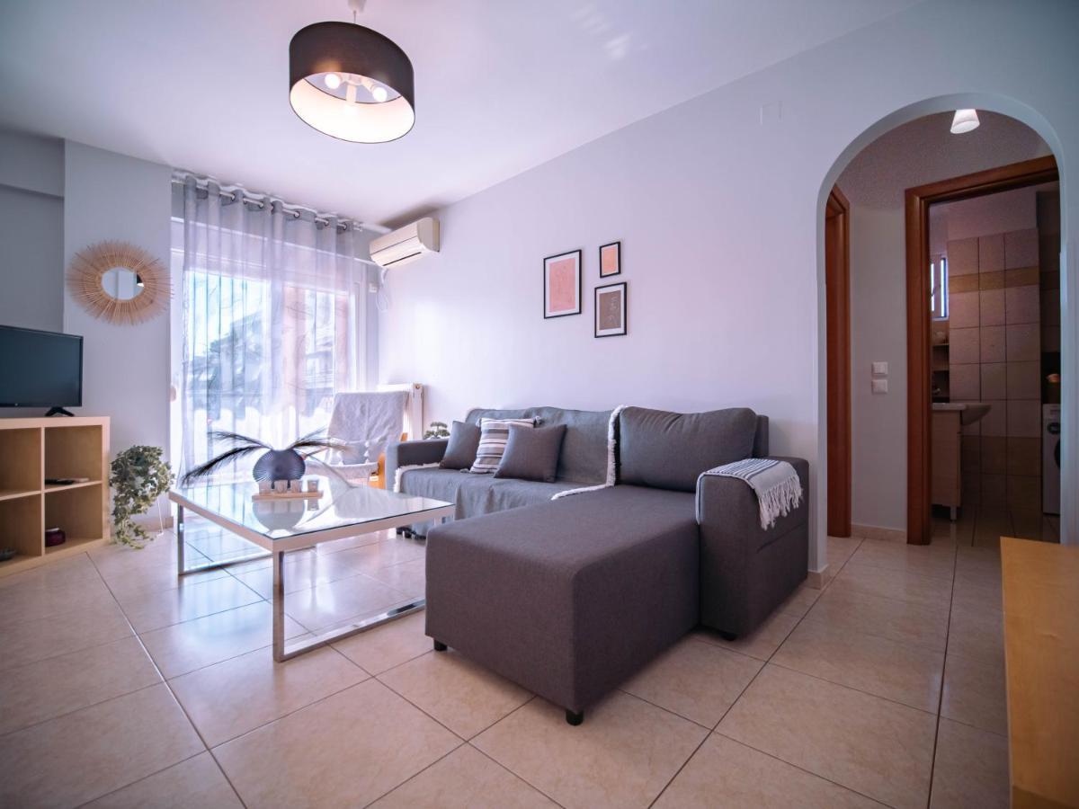 Urban Flat - Central Spot Apartments Volos Esterno foto