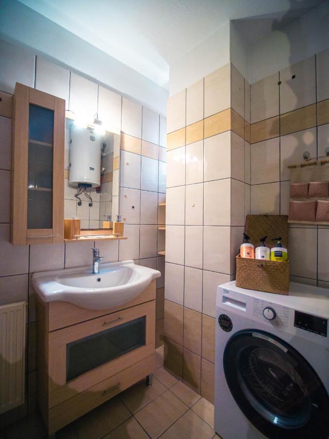 Urban Flat - Central Spot Apartments Volos Esterno foto