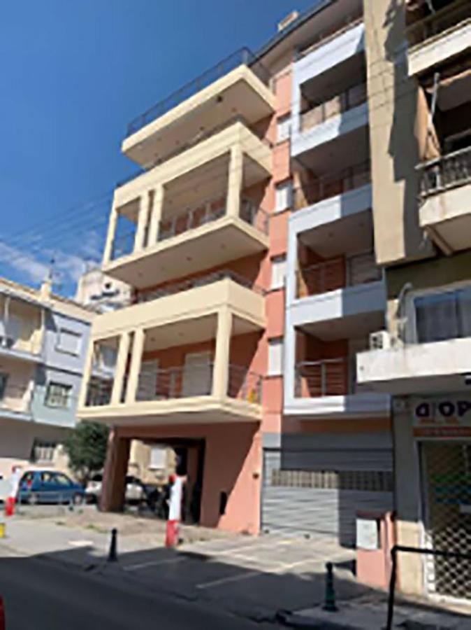 Urban Flat - Central Spot Apartments Volos Esterno foto